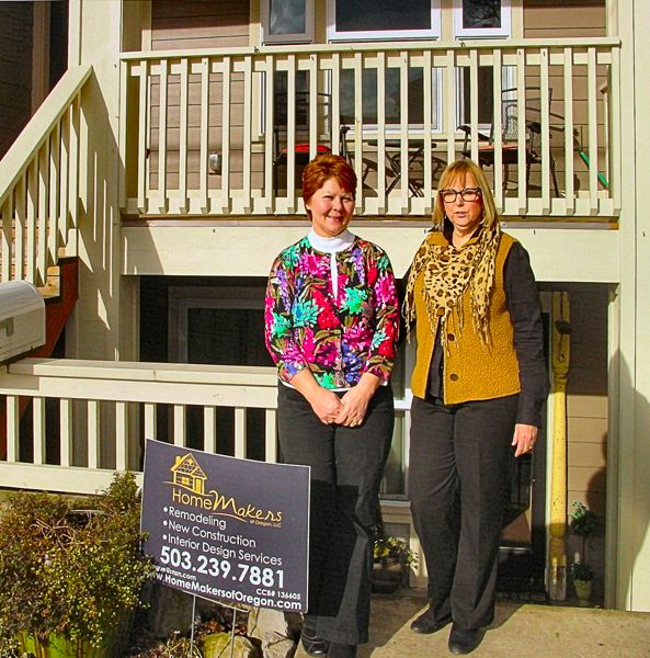 Photo - Mary and Mary